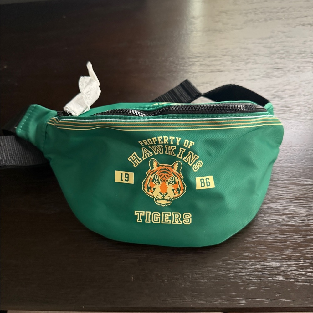 MAC Limited Edition: Stranger Things: Green Hawkins Tigers Fanny Pack